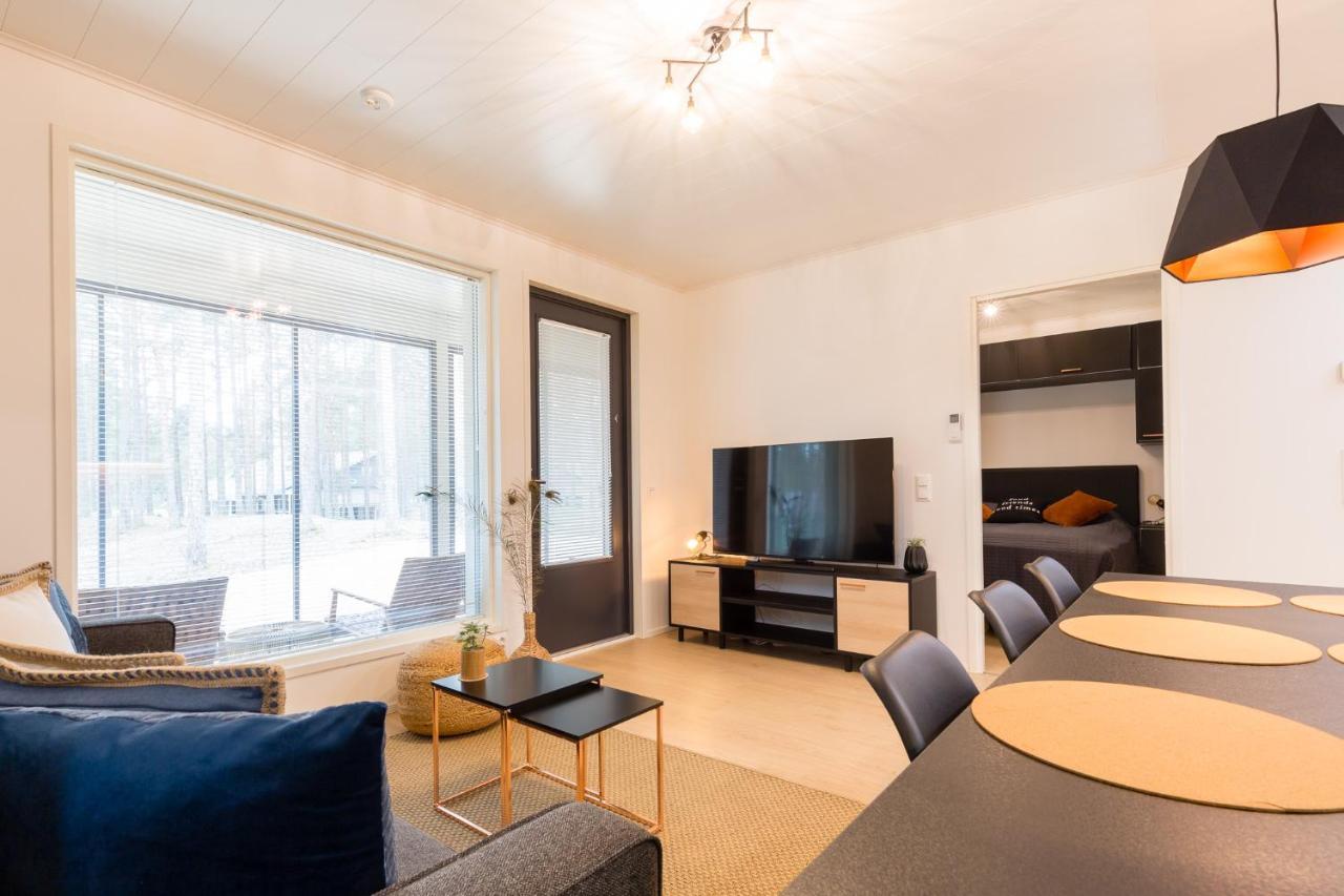 Apartment Tuomenkartano B1 Iso Huoneisto Saunalla Kalajoki Buitenkant foto