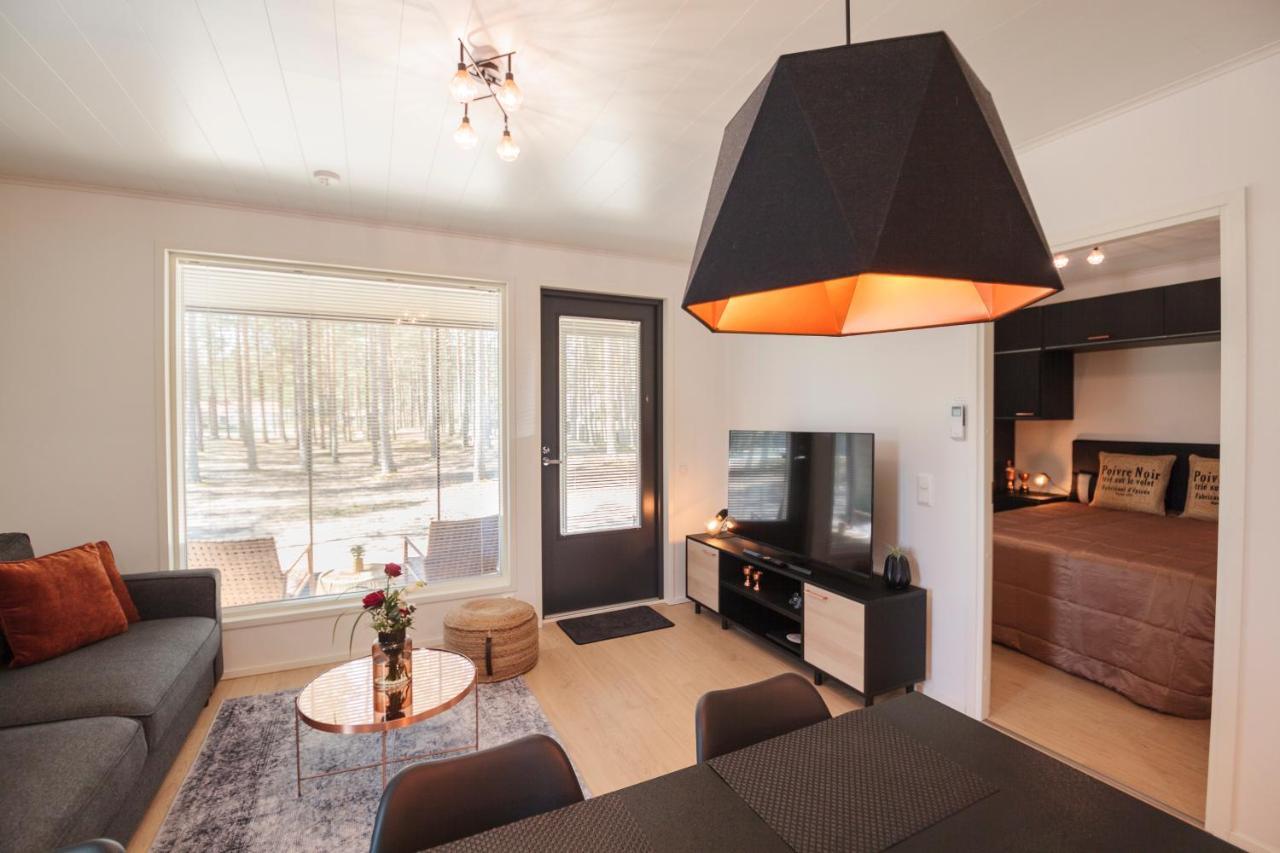 Apartment Tuomenkartano B1 Iso Huoneisto Saunalla Kalajoki Buitenkant foto